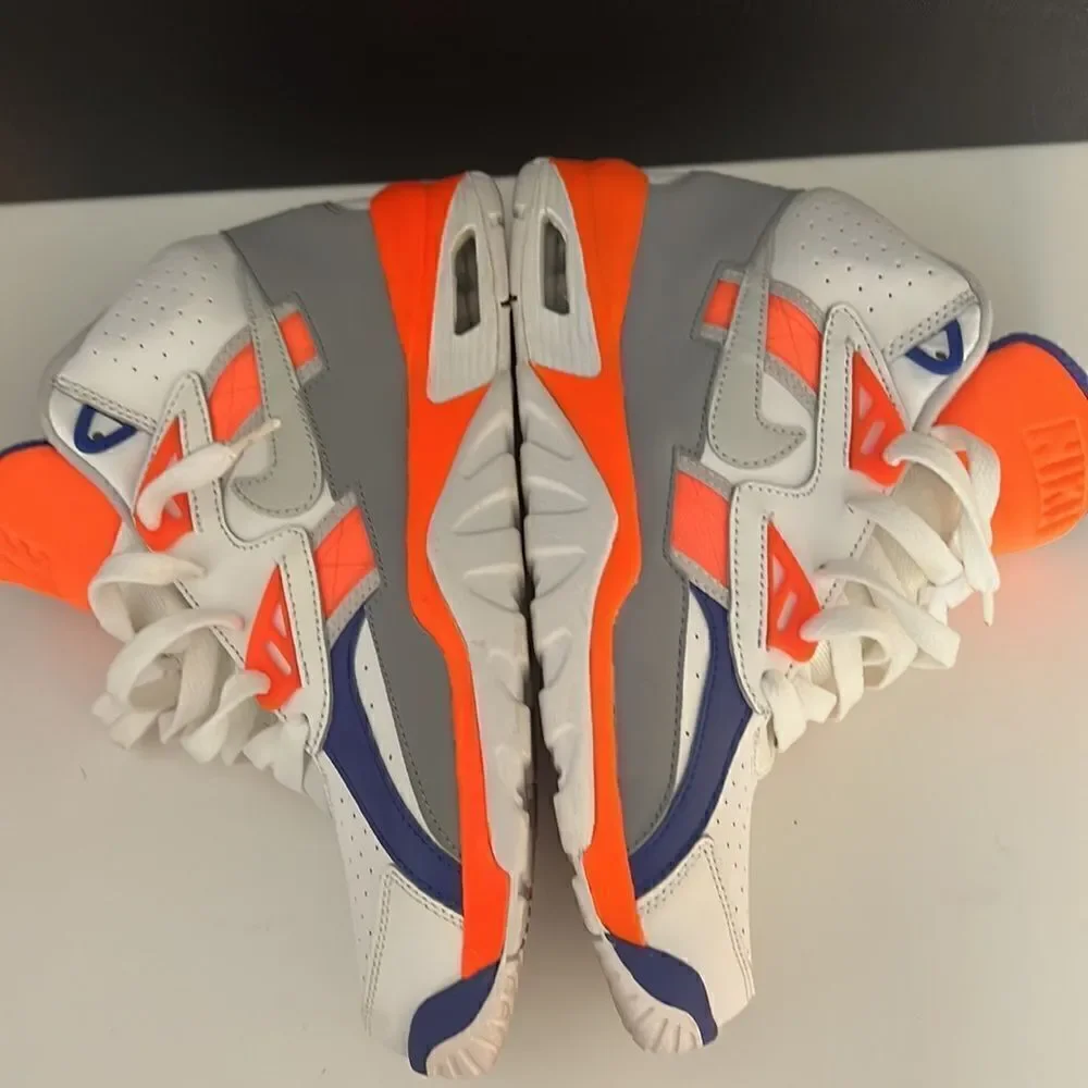 Nike Air Trainers GS.